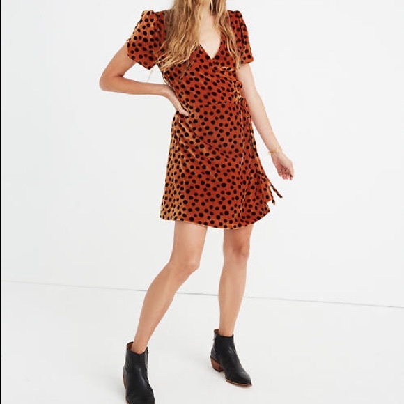 Madewell Dresses & Skirts - Madewell Leopard Dot Velvet Wrap Dress Small